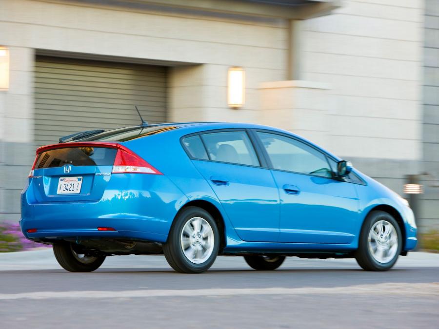  Honda Insight 2010 года  (US) (фото 9 из 25)